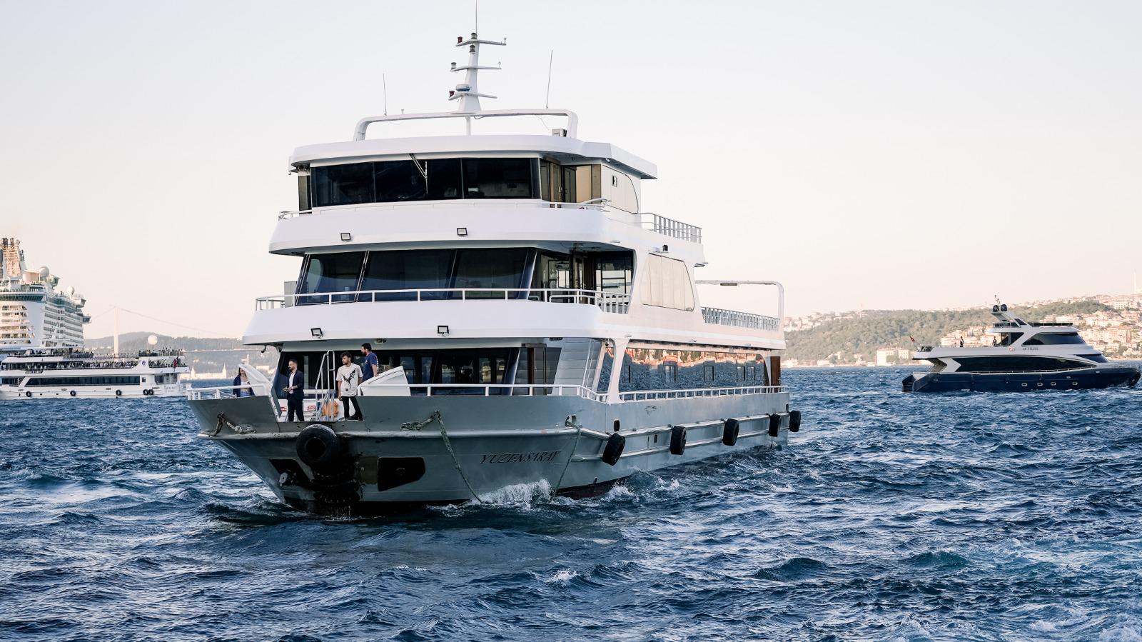 BOSPHORUS EVENING DINNER CRUISE - Meeting Point